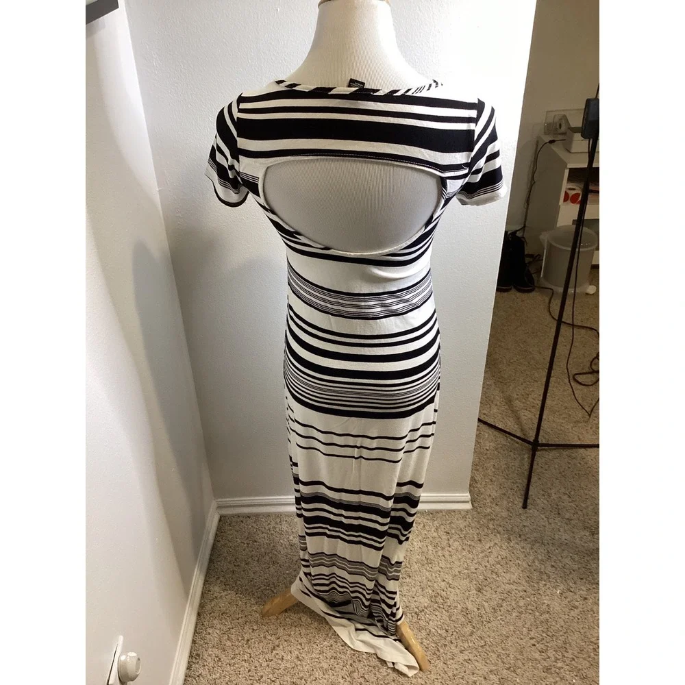 Forever 21 chic pullover length